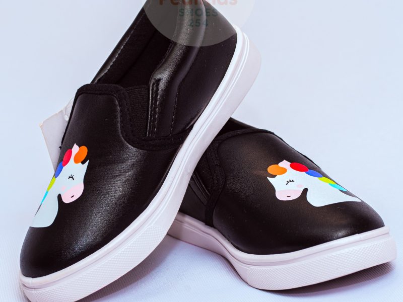 ๐ PediKids Shoes254